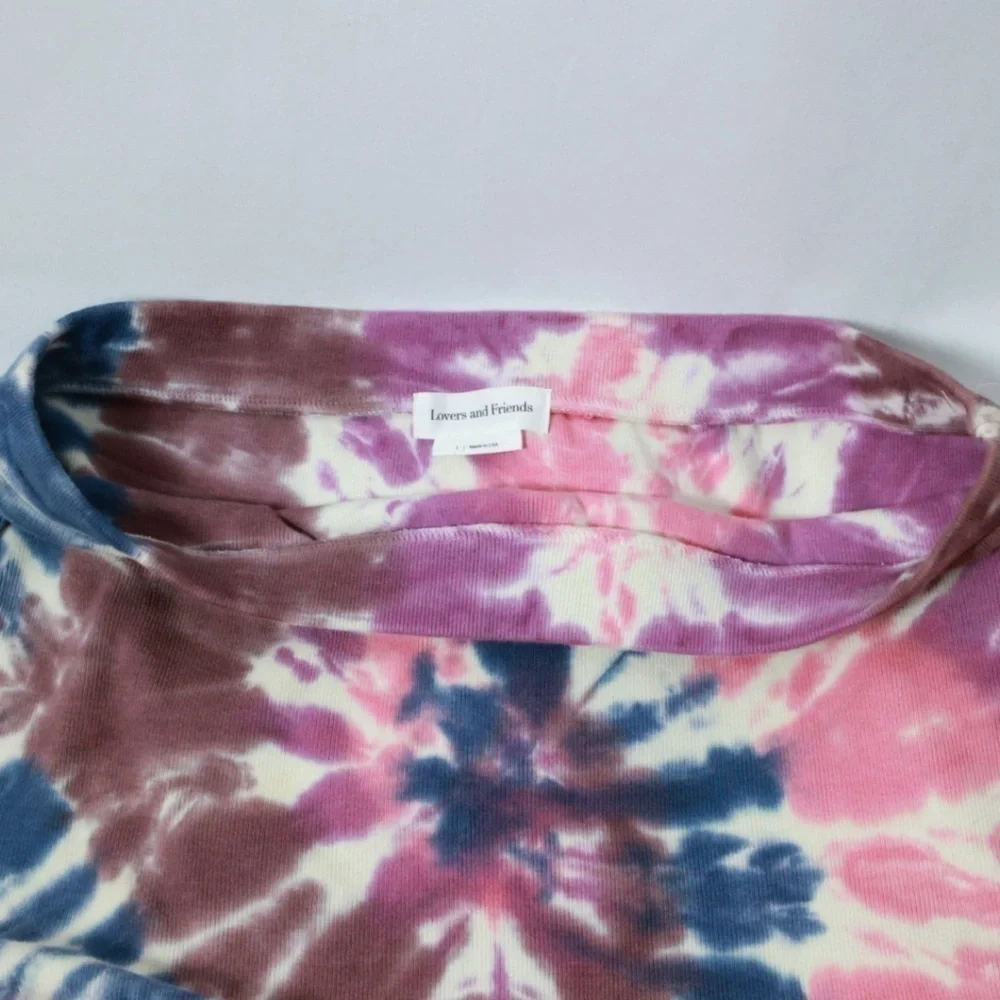 Lovers and Friends Angela Mini Skirt in Hot Tie Dye, size Large